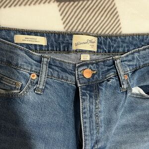 Universal Thread Blue Boot Cut Jeans with Classic Stitching